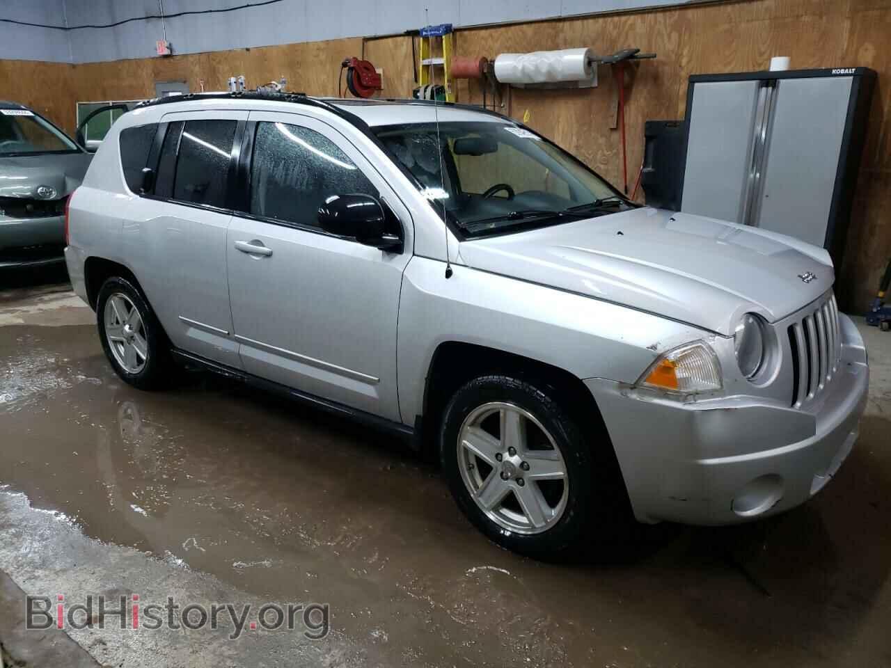 2010 JEEP COMPASS - VIN: 1J4NF4FB7AD503842 - Фото 4