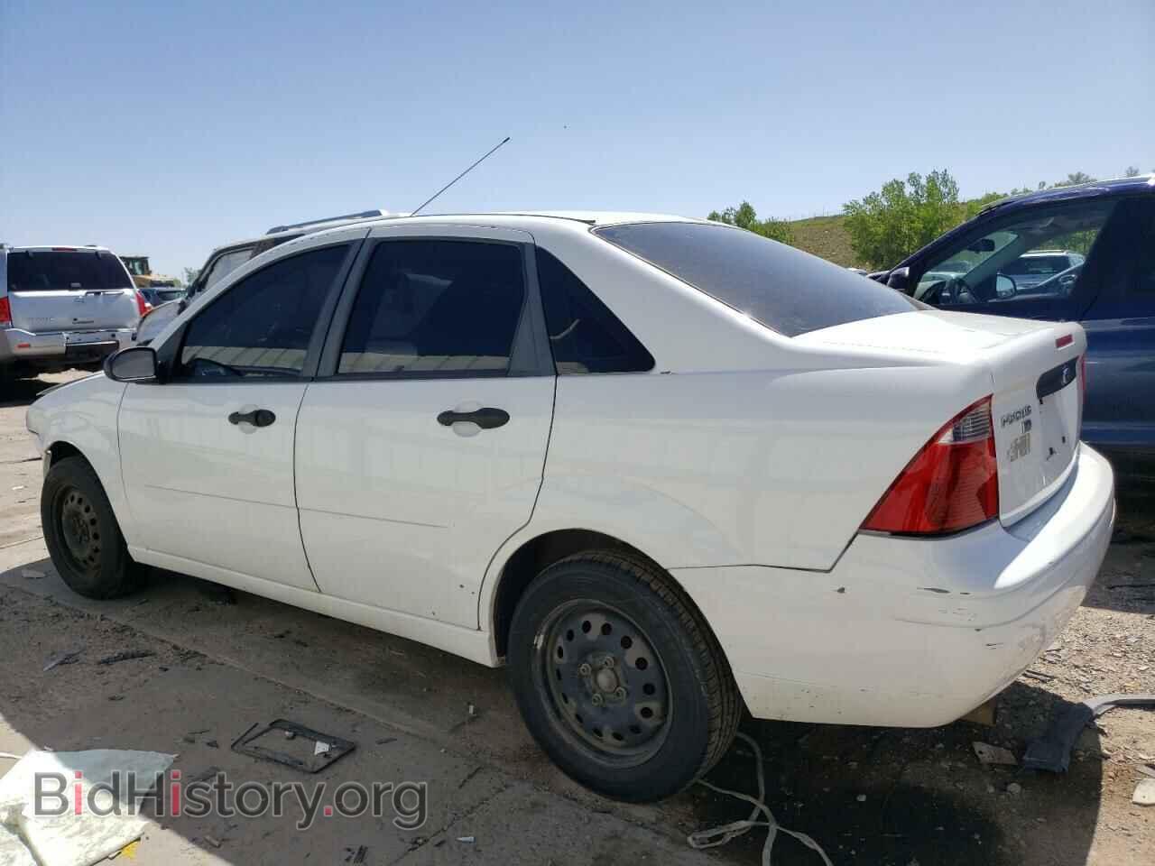 2007 FORD FOCUS - VIN: 1FAFP34N37W192699 - Фото 2