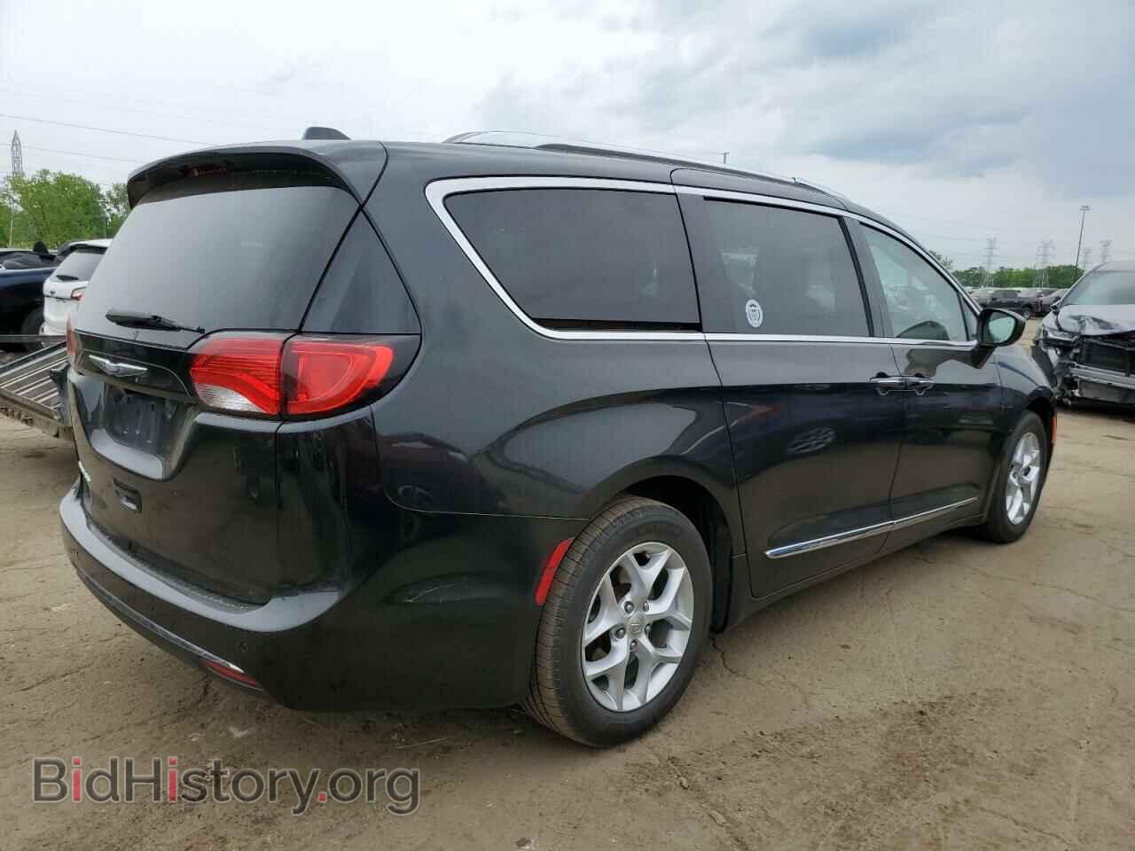 2017 CHRYSLER PACIFICA - VIN: 2C4RC1EG5HR733642 - Photo 3