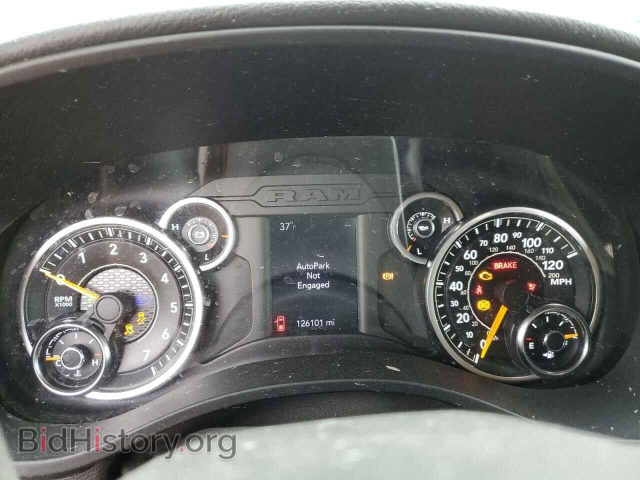 2020 RAM 1500 - VIN: 1C6SRFCT2LN239927 - Фото 9