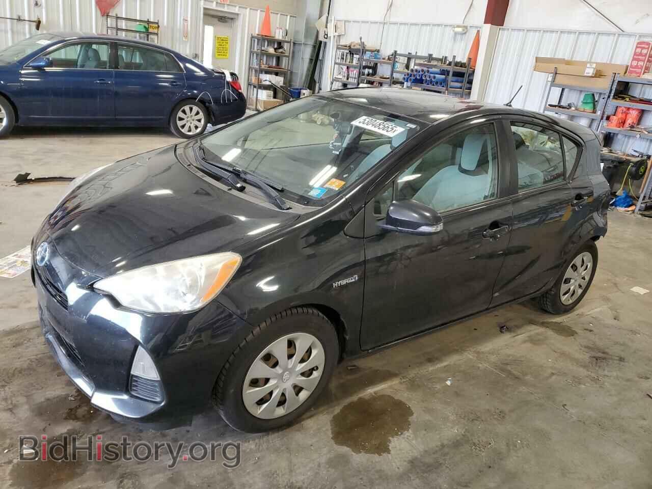 Фотография JTDKDTB35C1508095 - TOYOTA PRIUS 2012