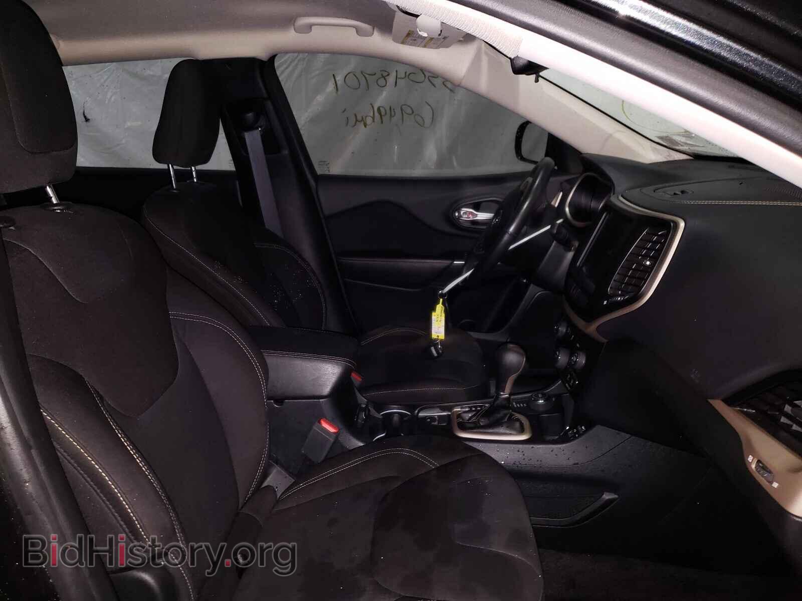 2016 JEEP CHEROKEE - VIN: 1C4PJMCB9GW372038 - Фото 5