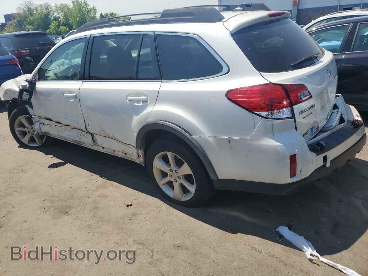 2014 SUBARU OUTBACK - VIN: 4S4BRBCC0E3224712 - Фото 2