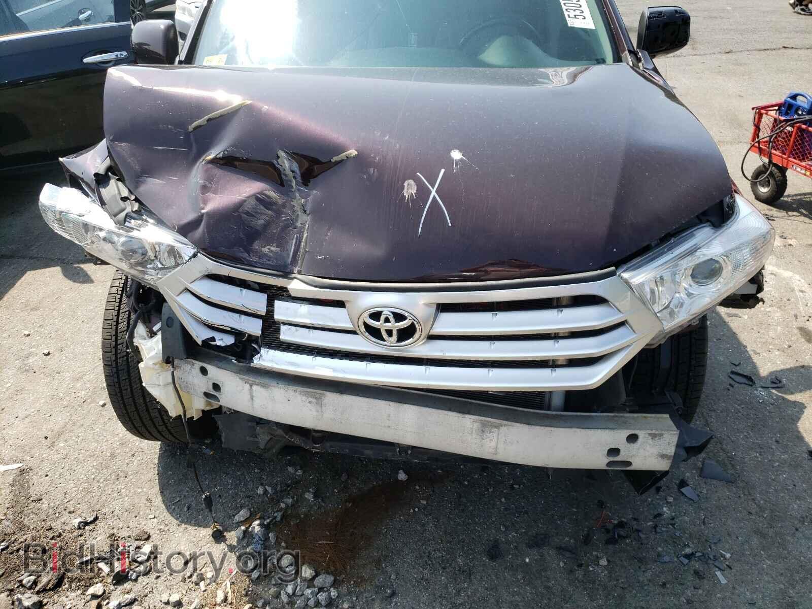 2012 TOYOTA HIGHLANDER - VIN: 5TDDK3EHXCS096135 - Фото 7
