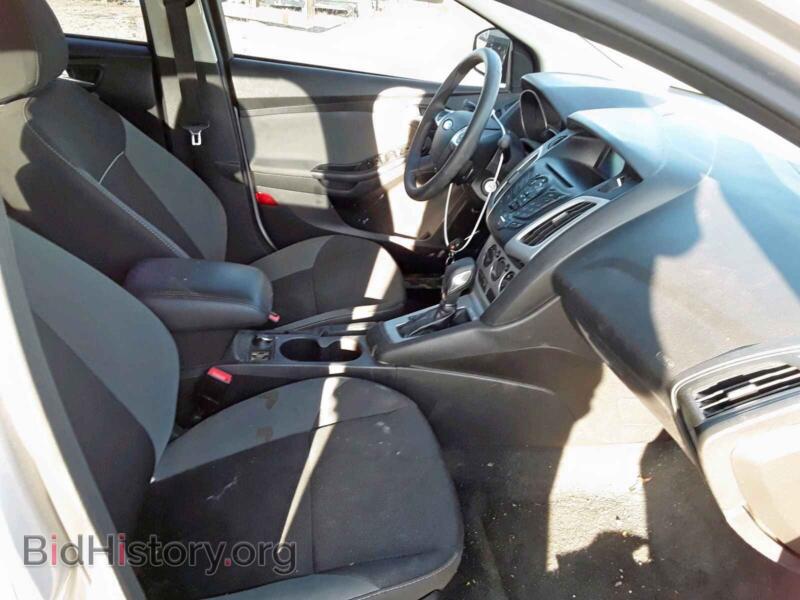 2013 Ford FOCUS (VIN 1FADP3F25DL123410) — photo 5 of 10