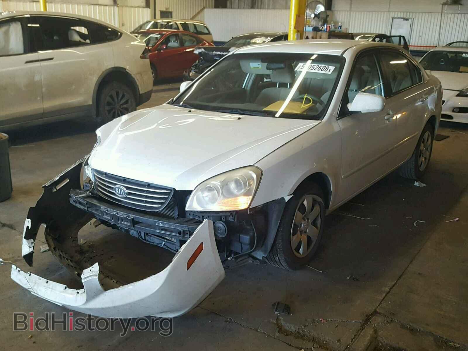 2007 KIA OPTIMA - VIN: KNAGE123X75113879 - Фото 2