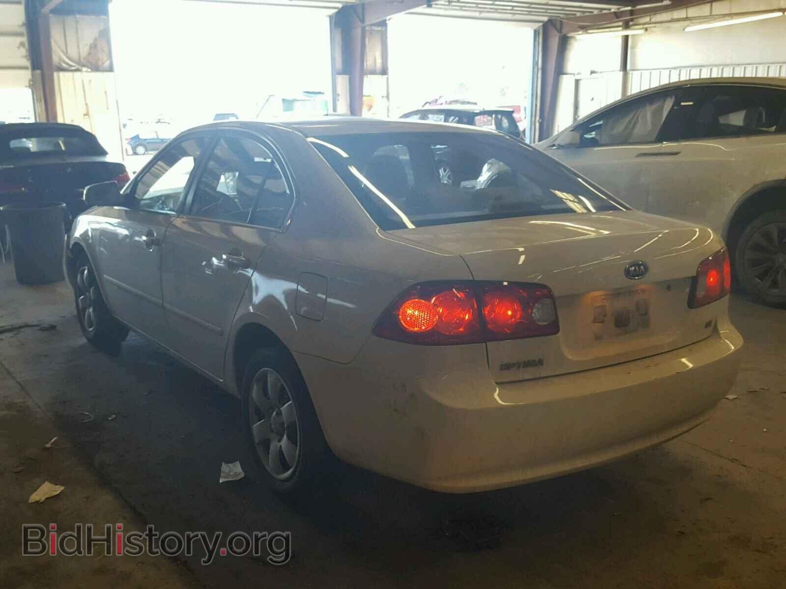 2007 KIA OPTIMA - VIN: KNAGE123X75113879 - Фото 3