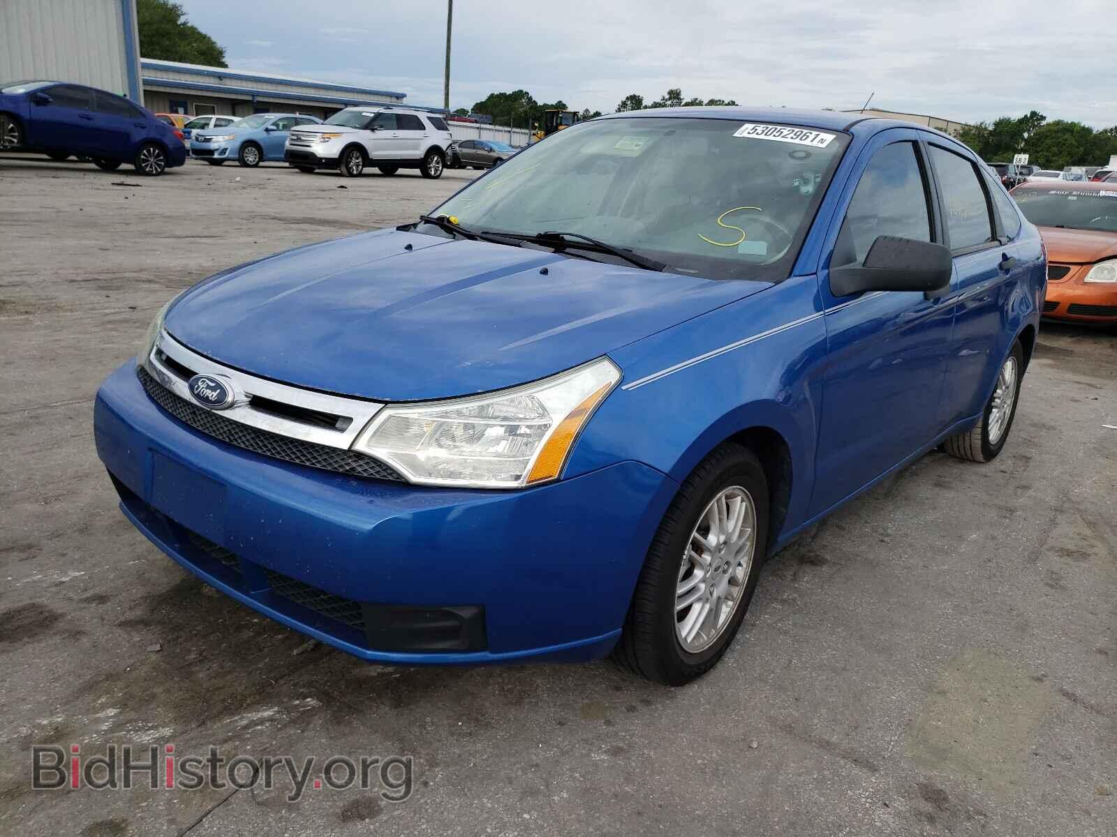 2011 FORD FOCUS - VIN: 1FAHP3FN9BW142257 - Фото 2