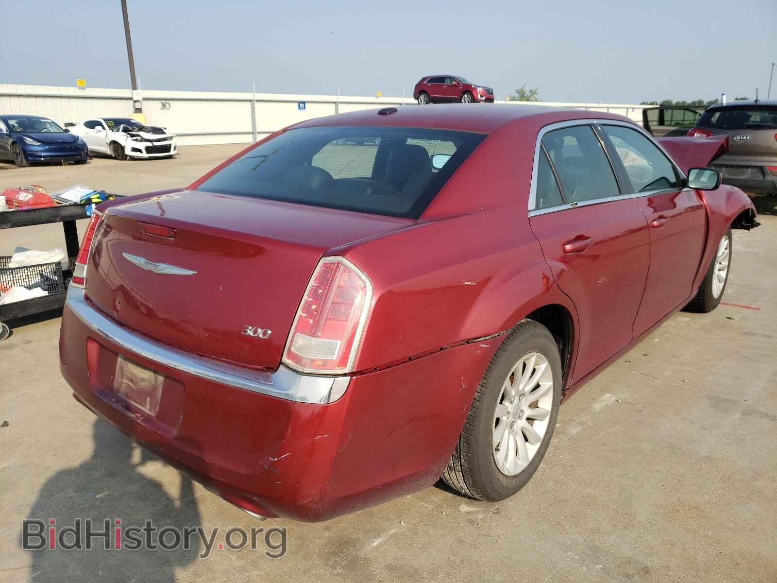 2013 CHRYSLER 300 - VIN: 2C3CCAAG3DH606887 - Фото 4