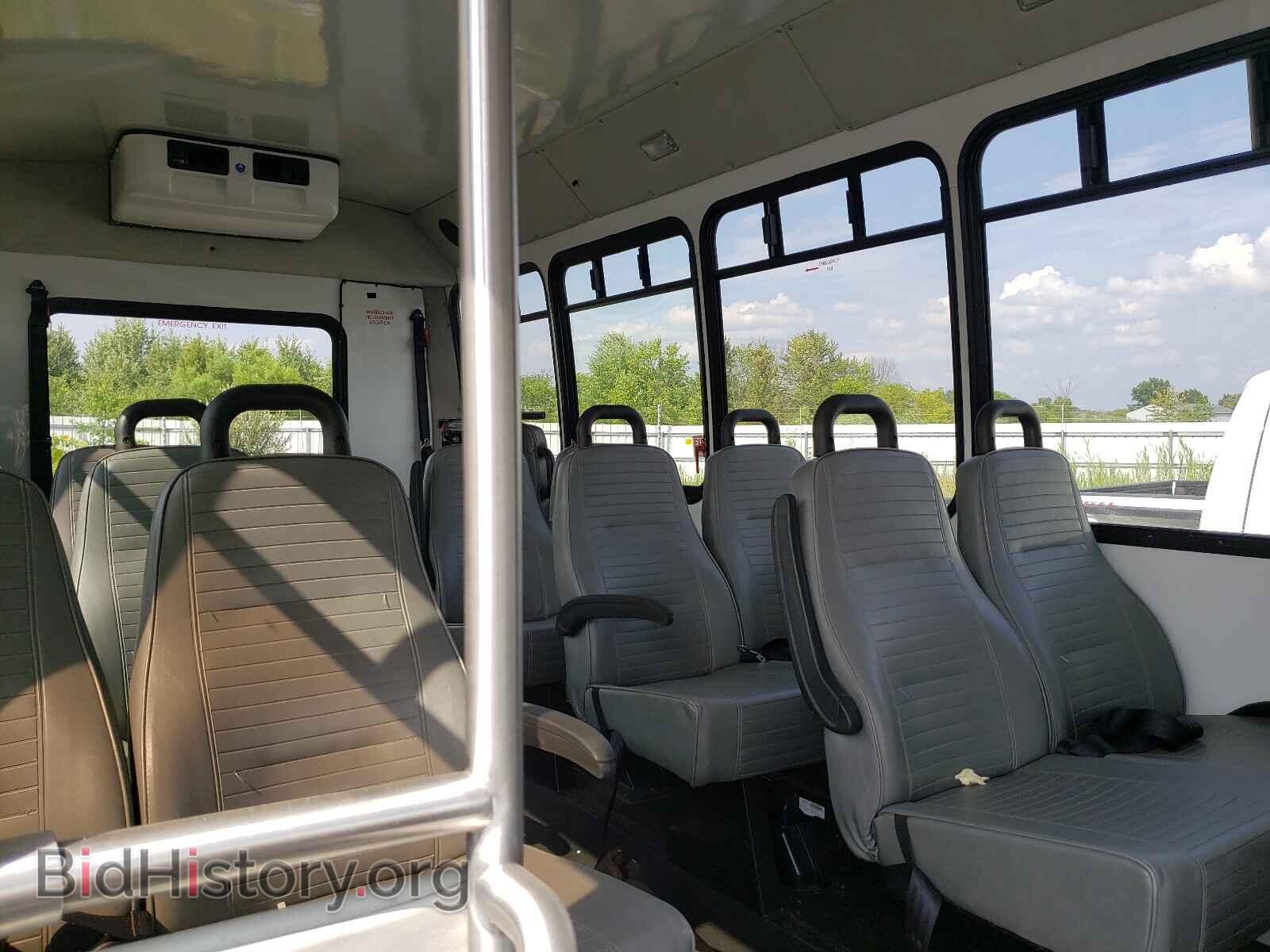 2011 FORD ECONOLINE - VIN: 1FDEE3FL4BDB00510 - Фото 6
