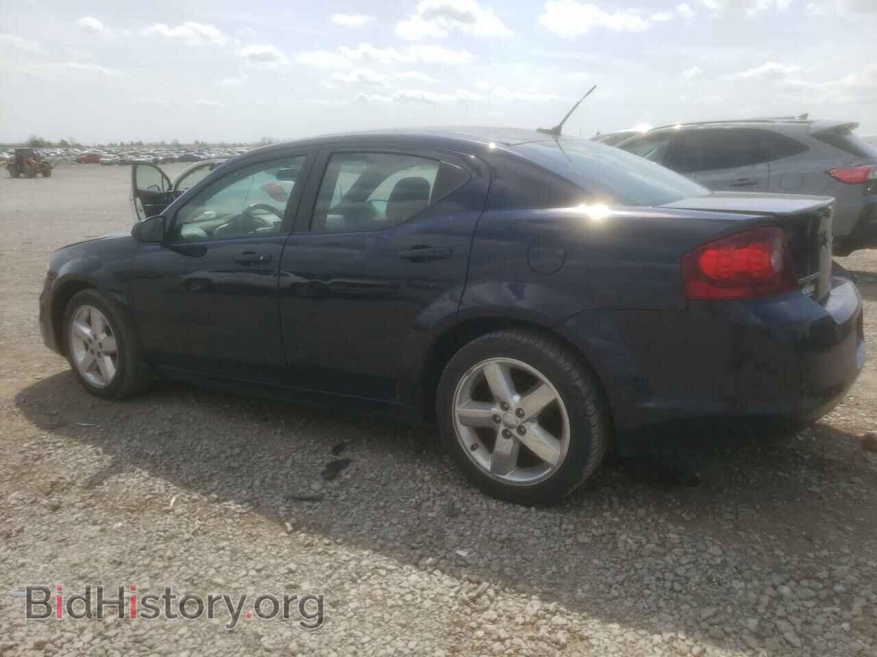 2011 DODGE AVENGER - VIN: 1B3BD2FG8BN574561 - Фото 2