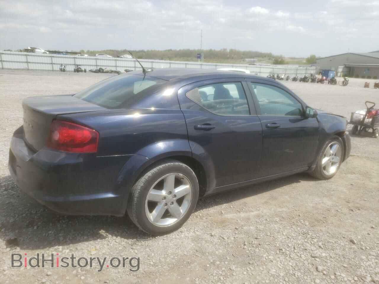 2011 DODGE AVENGER - VIN: 1B3BD2FG8BN574561 - Фото 3