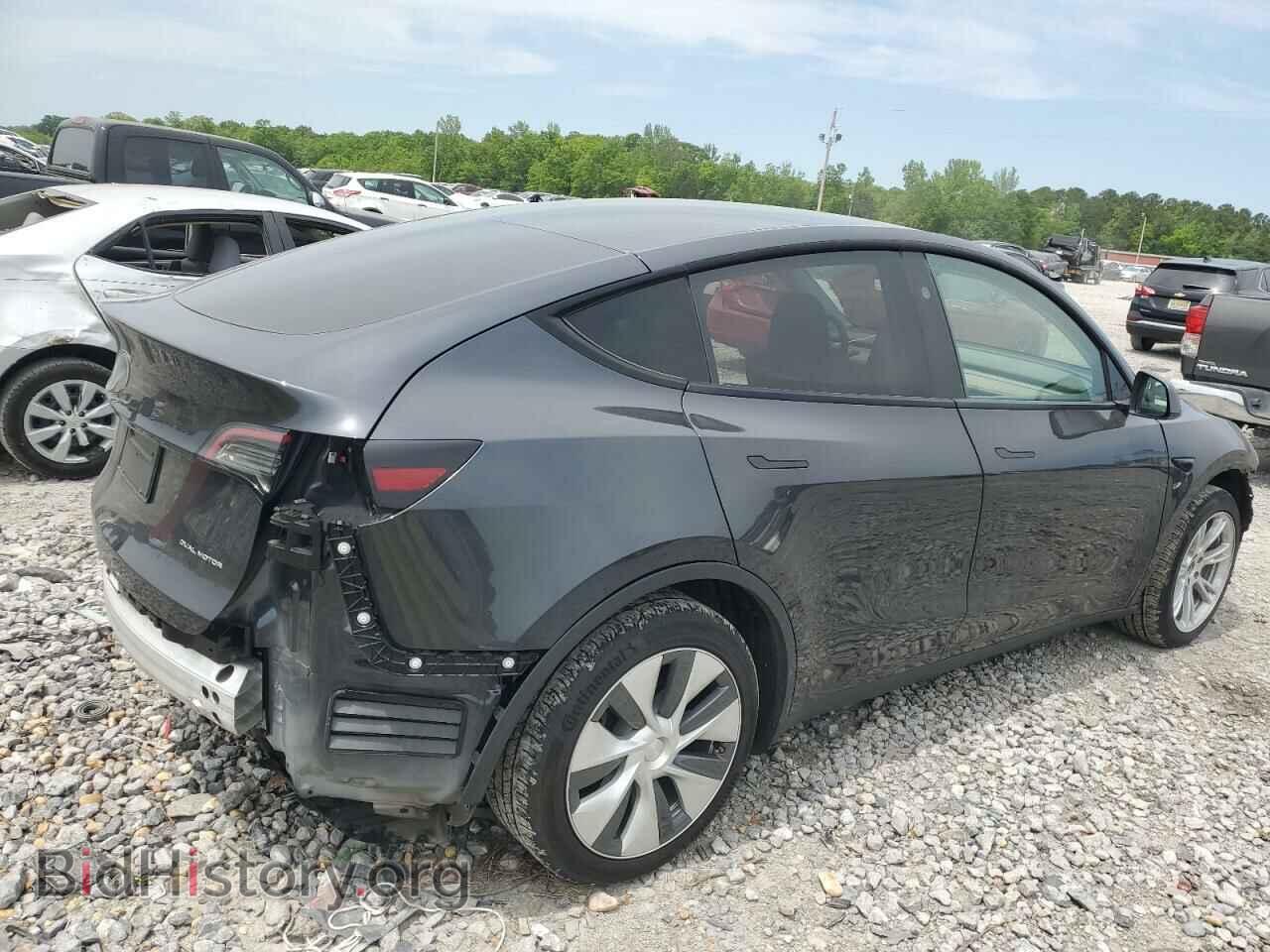 2024 TESLA MODEL Y - VIN: 7SAYGDEE3RF994087 - Photo 3