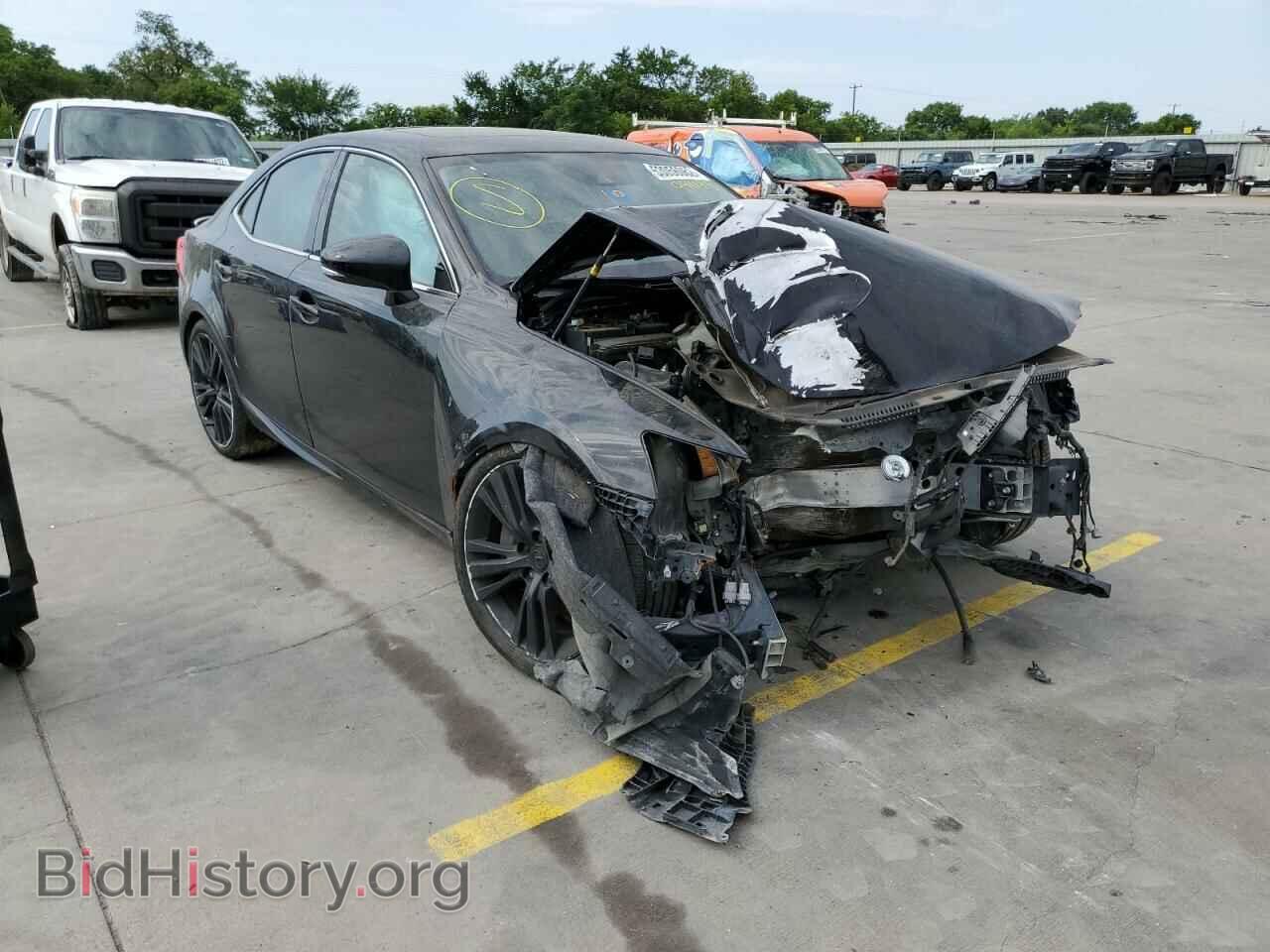 Фотография JTHBA1D27H5041195 - LEXUS IS 2017