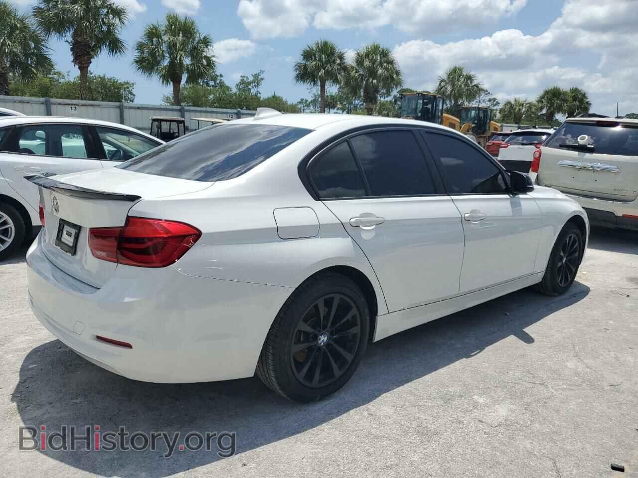 2016 BMW 3 SERIES - VIN: WBA8E1G59GNU12441 - Фото 3