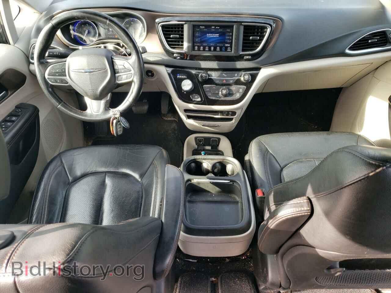 2019 CHRYSLER PACIFICA - VIN: 2C4RC1BG1KR554204 - Photo 8