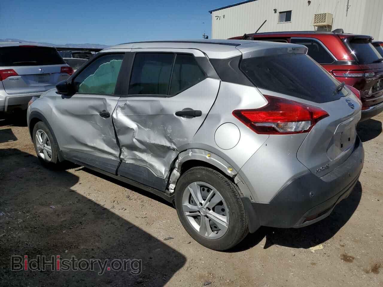 2020 NISSAN KICKS - VIN: 3N1CP5BV5LL565112 - Фото 2