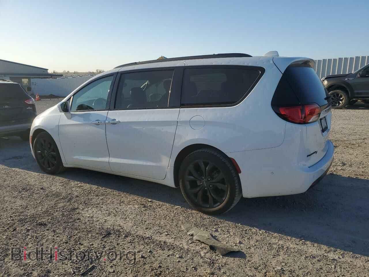 2020 CHRYSLER PACIFICA - VIN: 2C4RC1EG9LR100733 - Фото 2