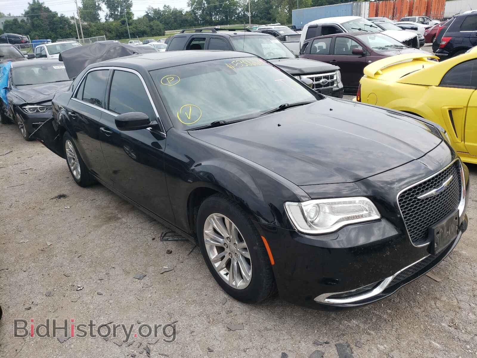 Фотография 2C3CCAAG6JH338610 - CHRYSLER 300 2018