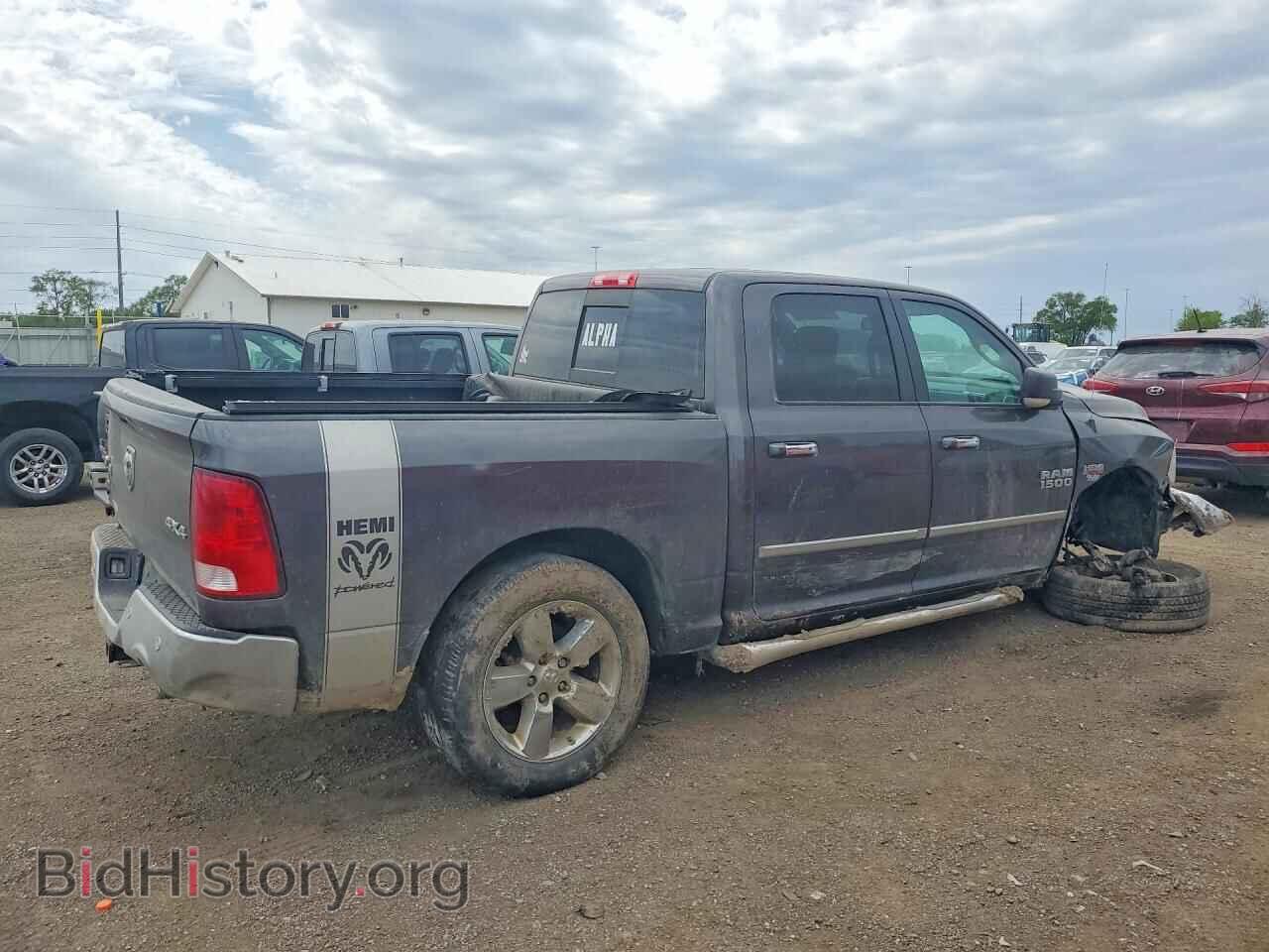 2017 RAM 1500 - VIN: 3C6RR7LT3HG709368 - Фото 3