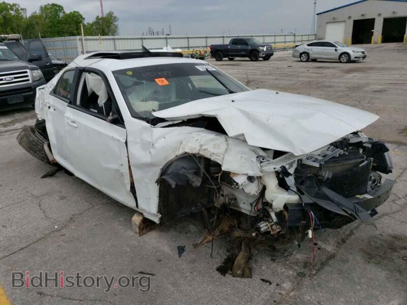 2014 Chrysler 300 (VIN 2C3CCAGG0EH309729) — photo 4 of 13