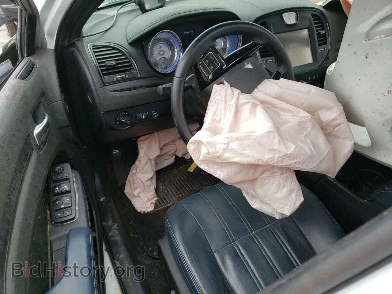 2014 CHRYSLER 300 - VIN: 2C3CCAGG0EH309729 - Фото 8