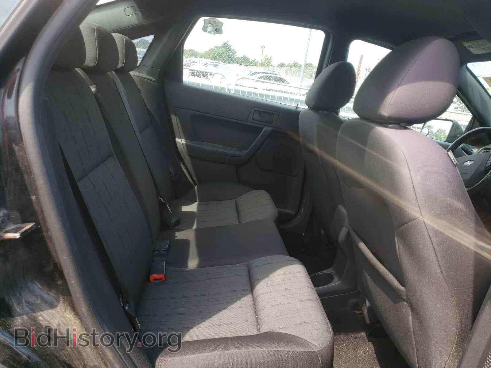 2011 FORD FOCUS - VIN: 1FAHP3FN2BW157330 - Photo 6