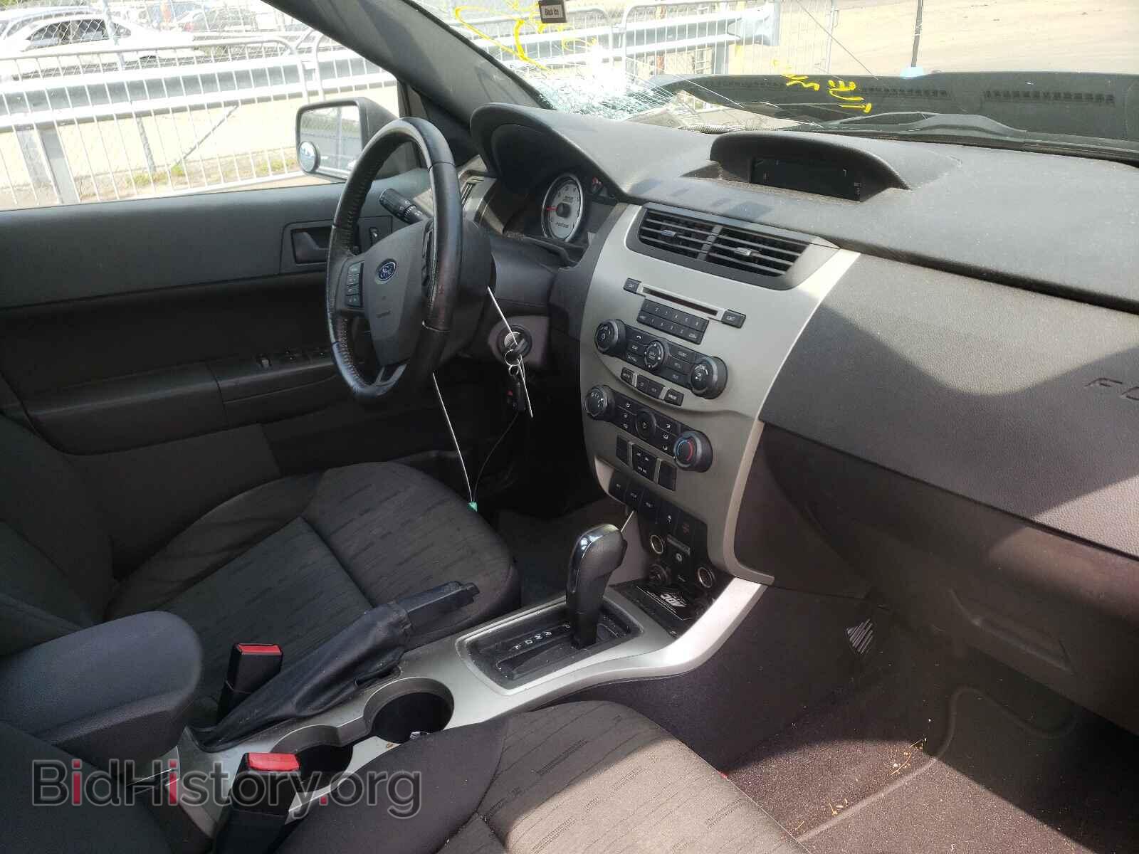 2011 FORD FOCUS - VIN: 1FAHP3FN2BW157330 - Photo 9