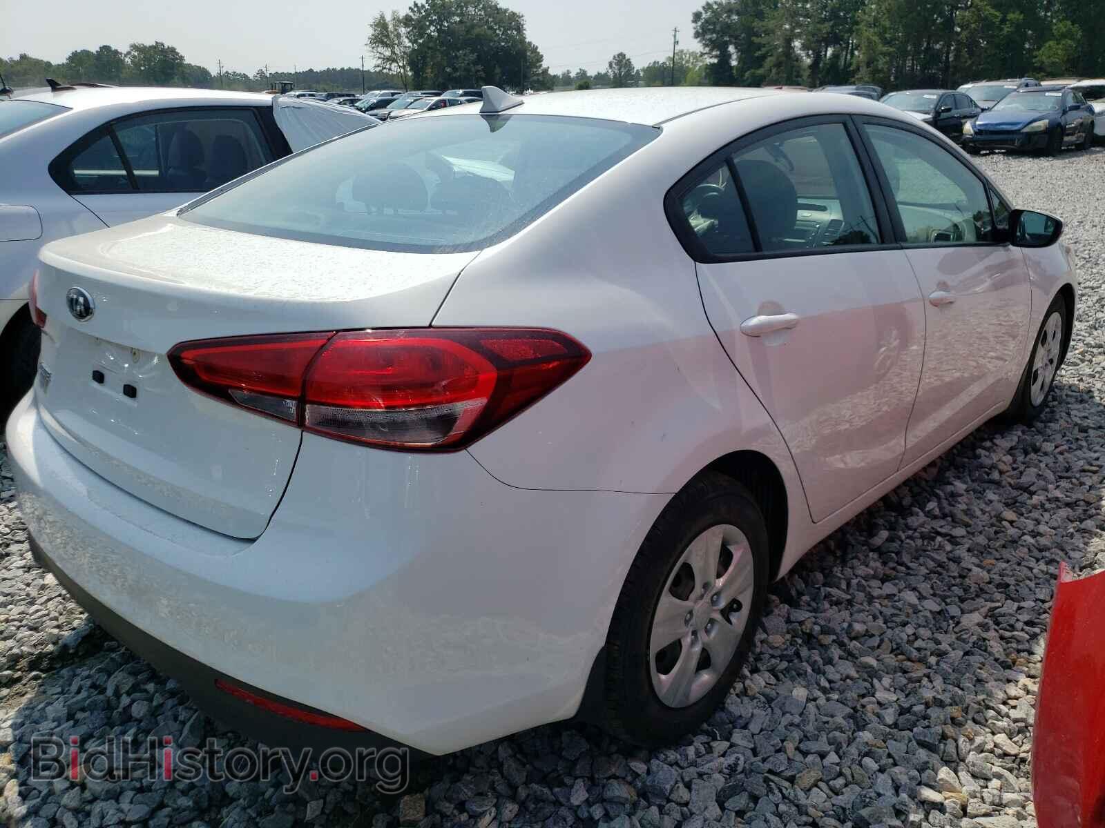 2017 KIA FORTE - VIN: 3KPFK4A76HE076607 - Фото 4