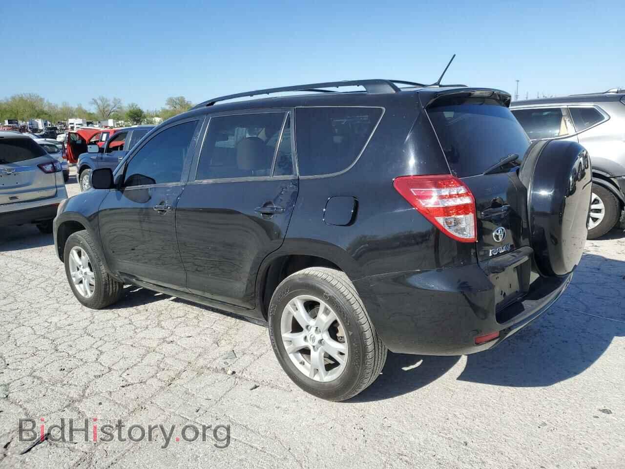 2011 TOYOTA RAV4 - VIN: 2T3BF4DV8BW143992 - Фото 2