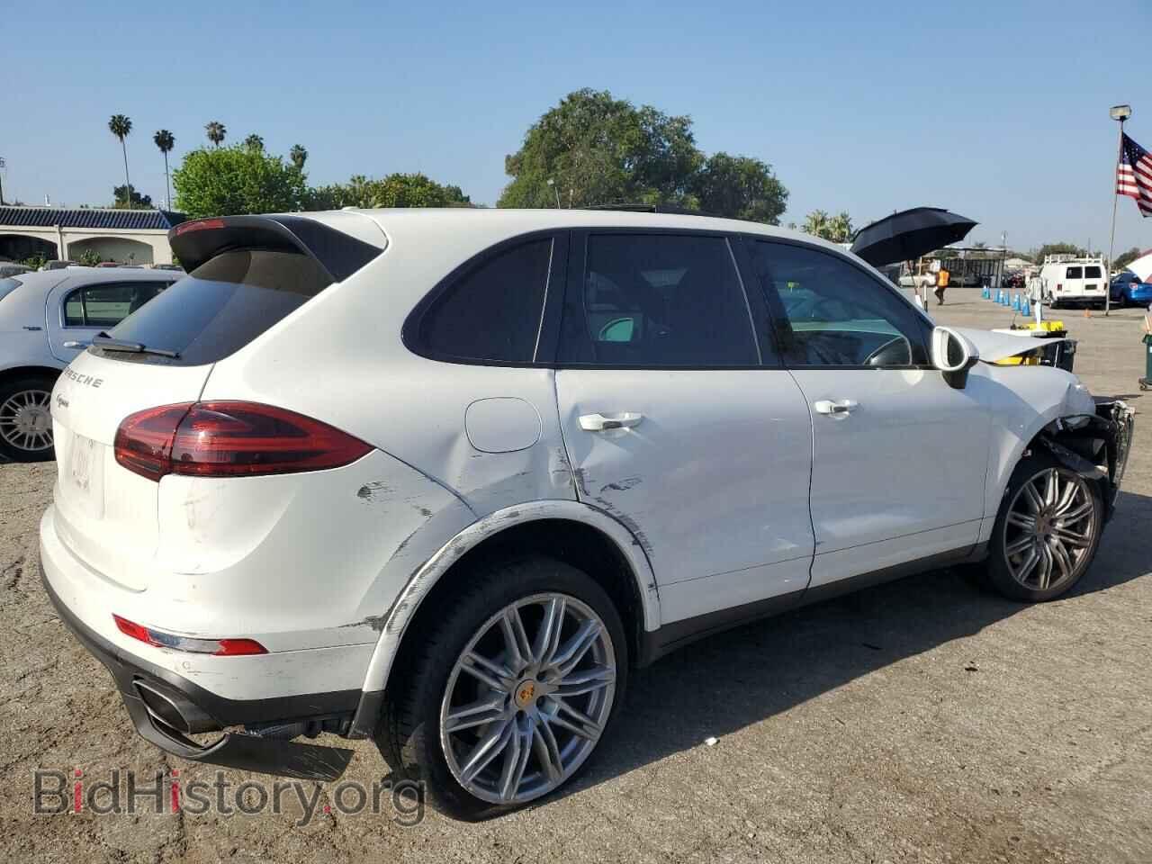 2017 PORSCHE CAYENNE - VIN: WP1AA2A20HKA90942 - Фото 3