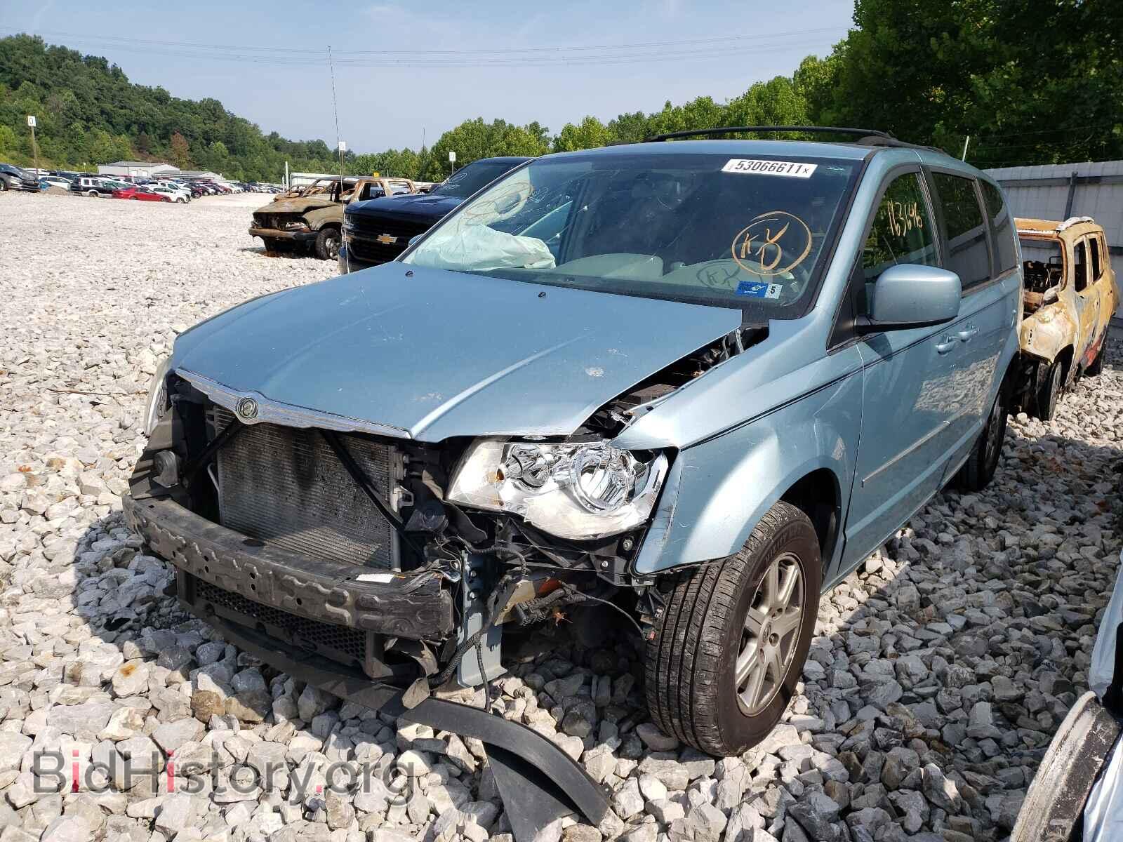 2010 CHRYSLER MINIVAN - VIN: 2A4RR5D10AR217868 - Фото 2