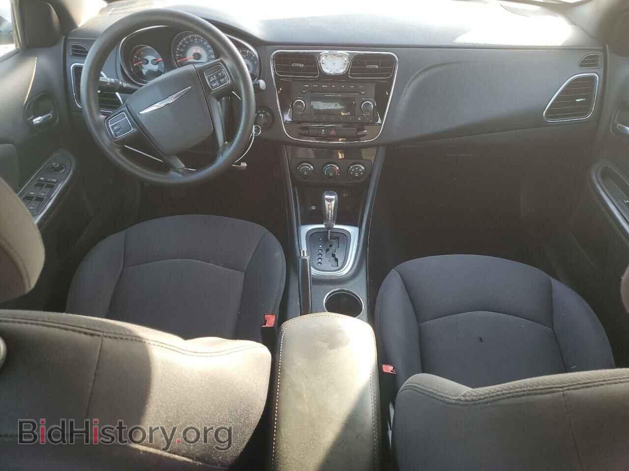 2013 CHRYSLER 200 - VIN: 1C3CCBAB3DN604588 - Фото 8