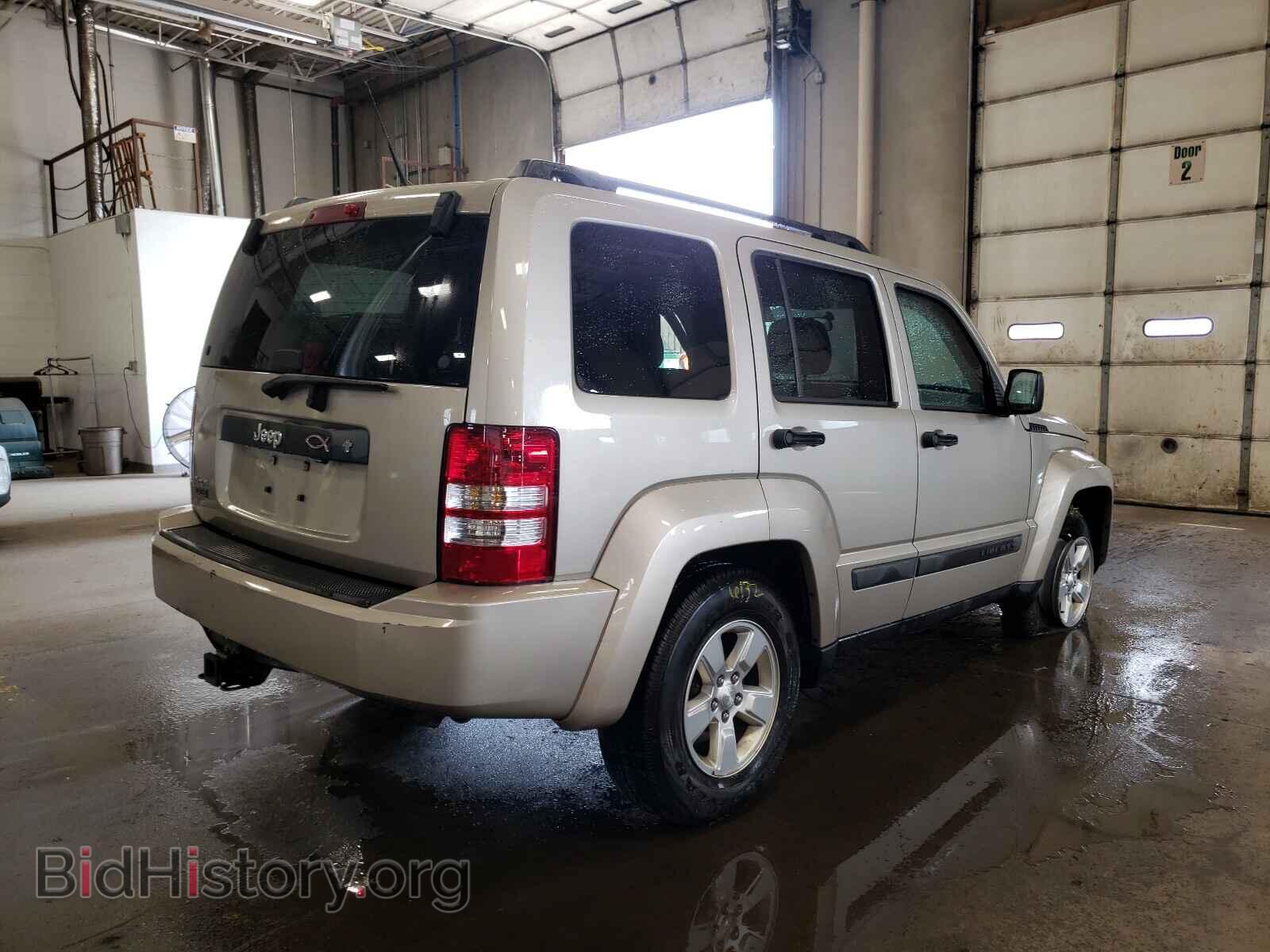 2011 JEEP LIBERTY - VIN: 1J4PN2GK7BW533332 - Фото 4