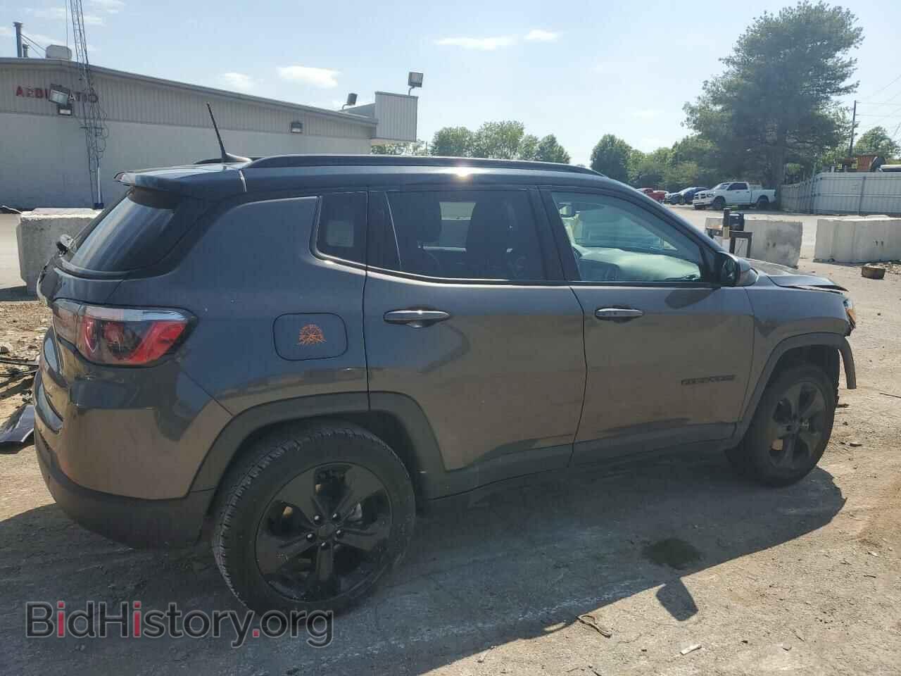 2019 JEEP COMPASS - VIN: 3C4NJDBB2KT595030 - Фото 3