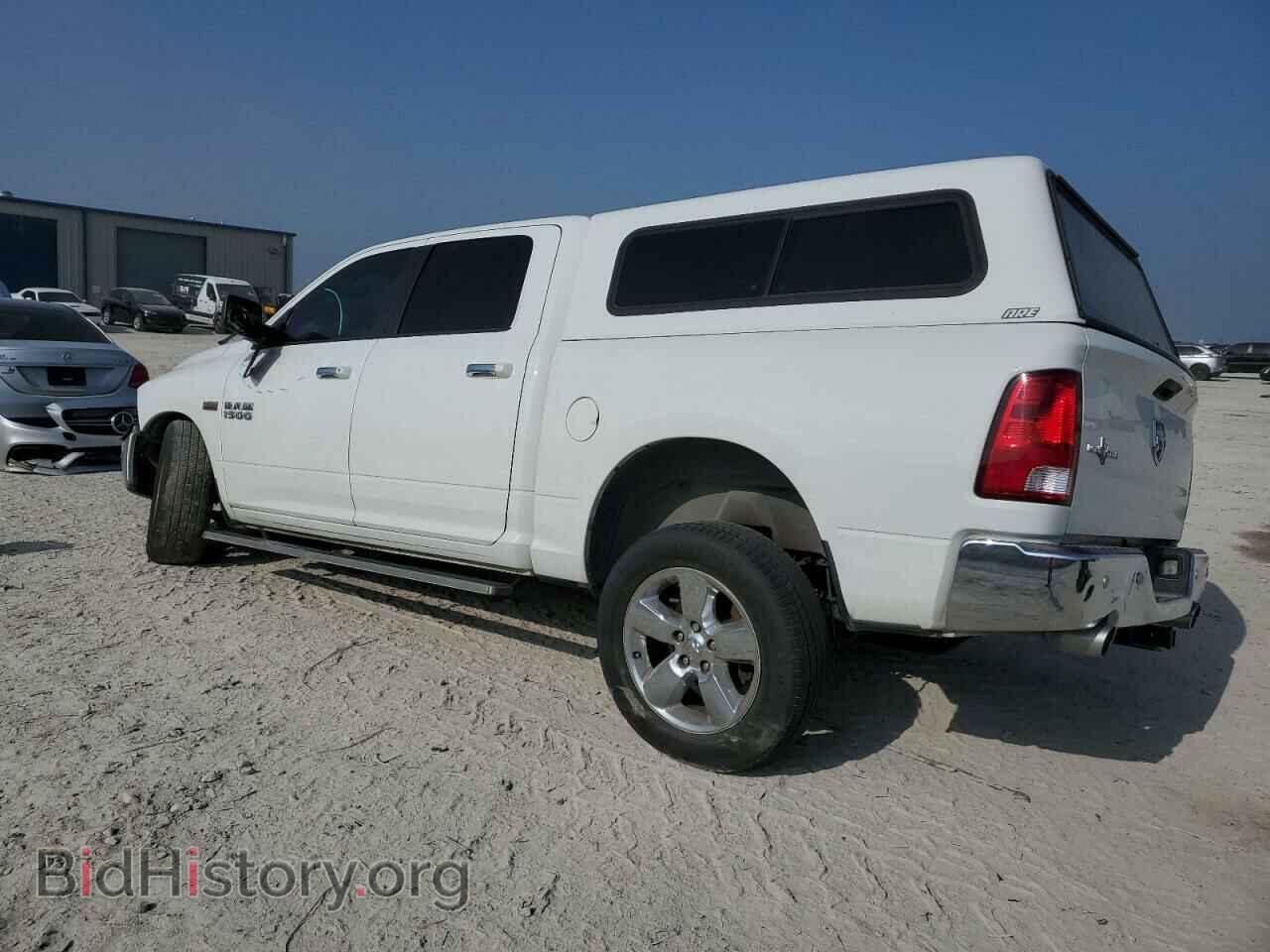 2016 RAM 1500 - VIN: 3C6RR6LT2GG295959 - Фото 2