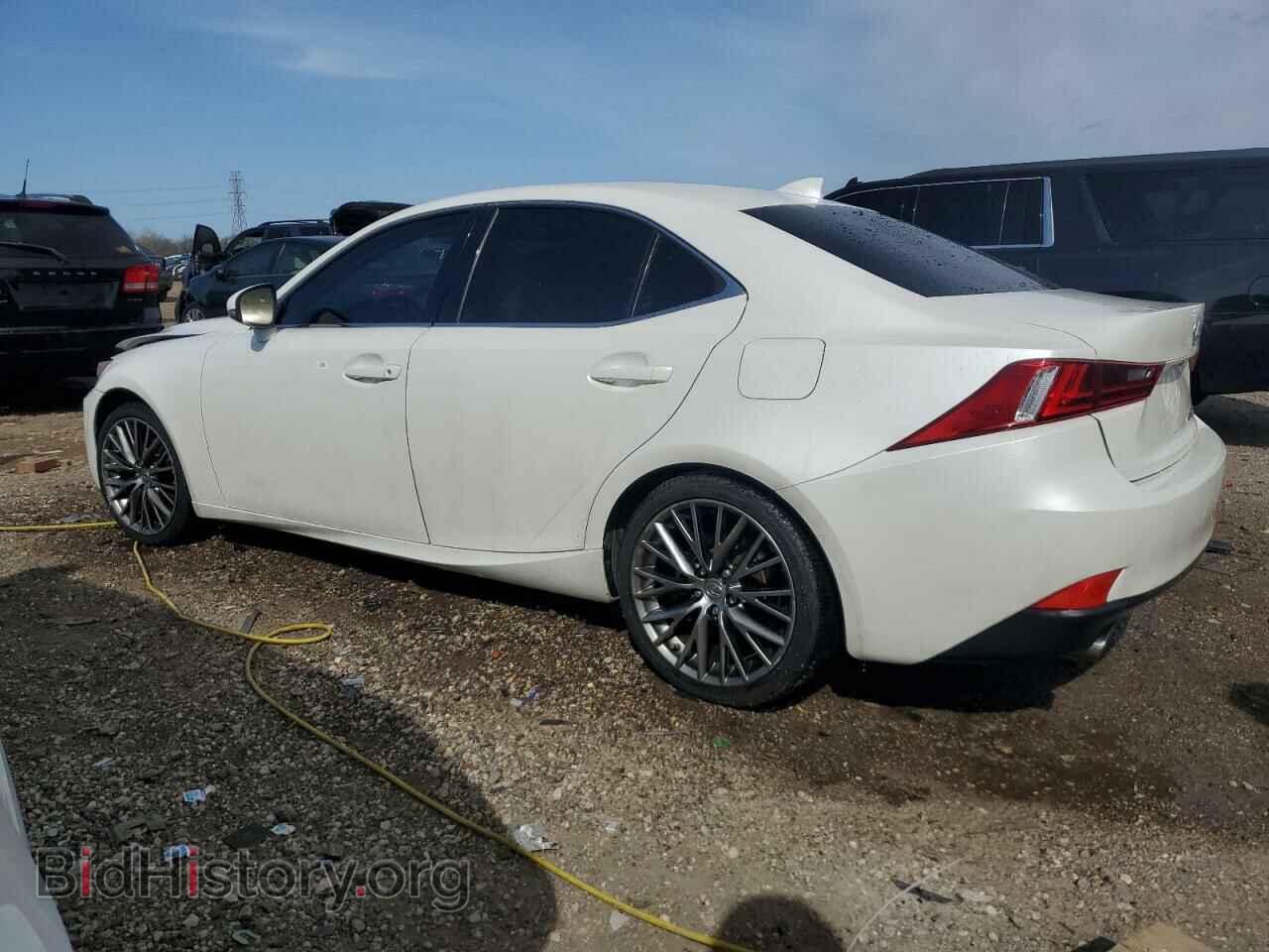 2015 LEXUS IS - VIN: JTHCF1D23F5020556 - Photo 2