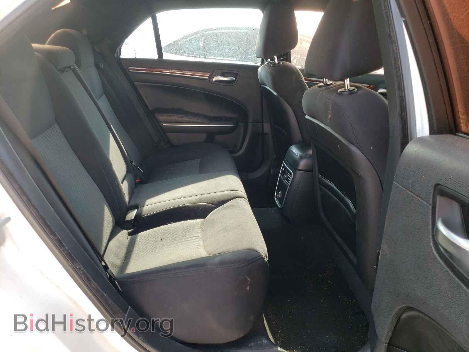 2012 CHRYSLER 300 - VIN: 2C3CCAAG6CH311958 - Фото 6