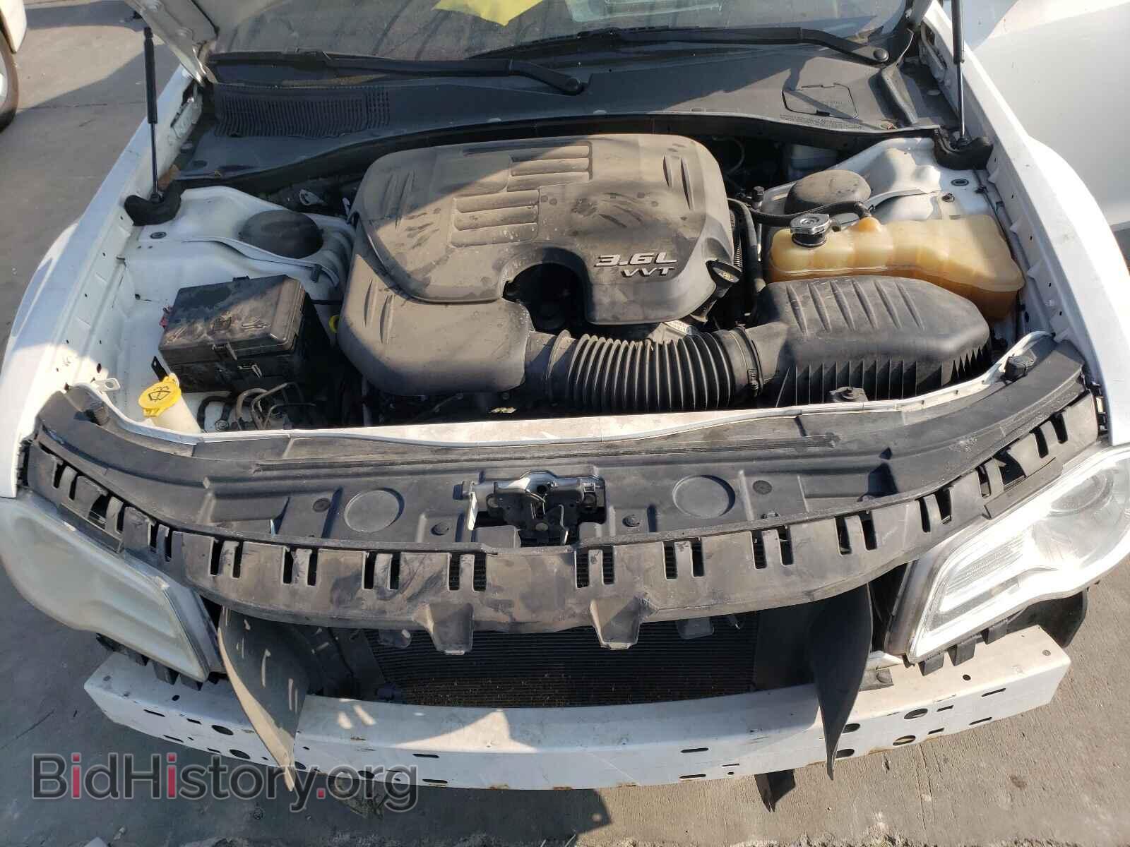 2012 CHRYSLER 300 - VIN: 2C3CCAAG6CH311958 - Фото 7