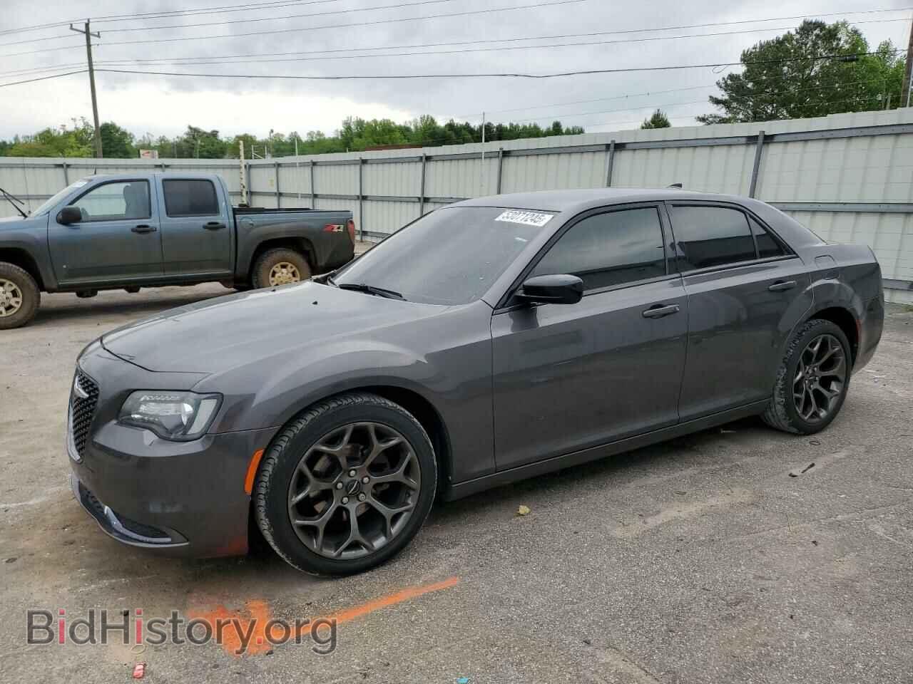 Фотография 2C3CCAAG7JH308841 - CHRYSLER 300 2018