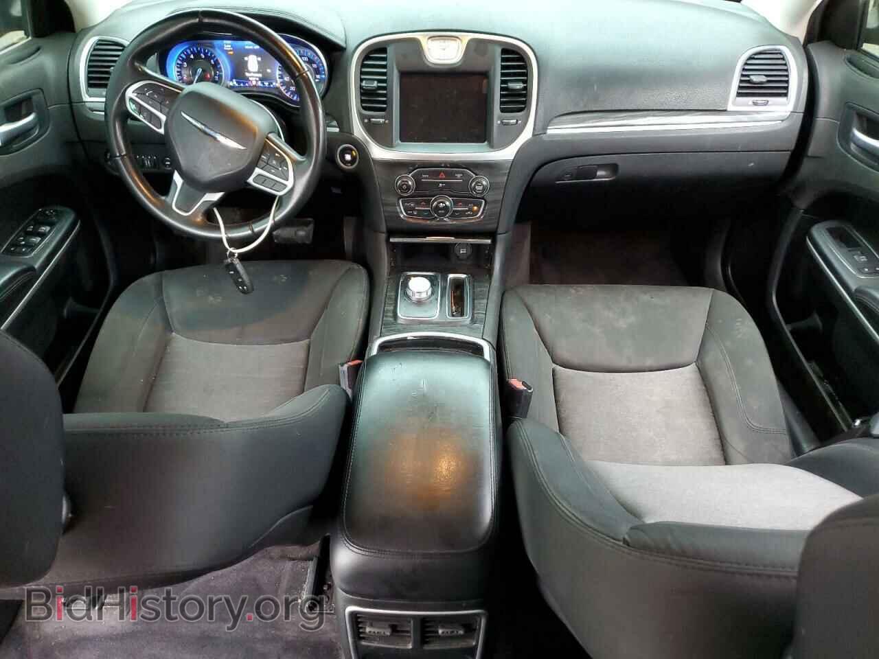 2018 CHRYSLER 300 - VIN: 2C3CCAAG7JH308841 - Фото 8