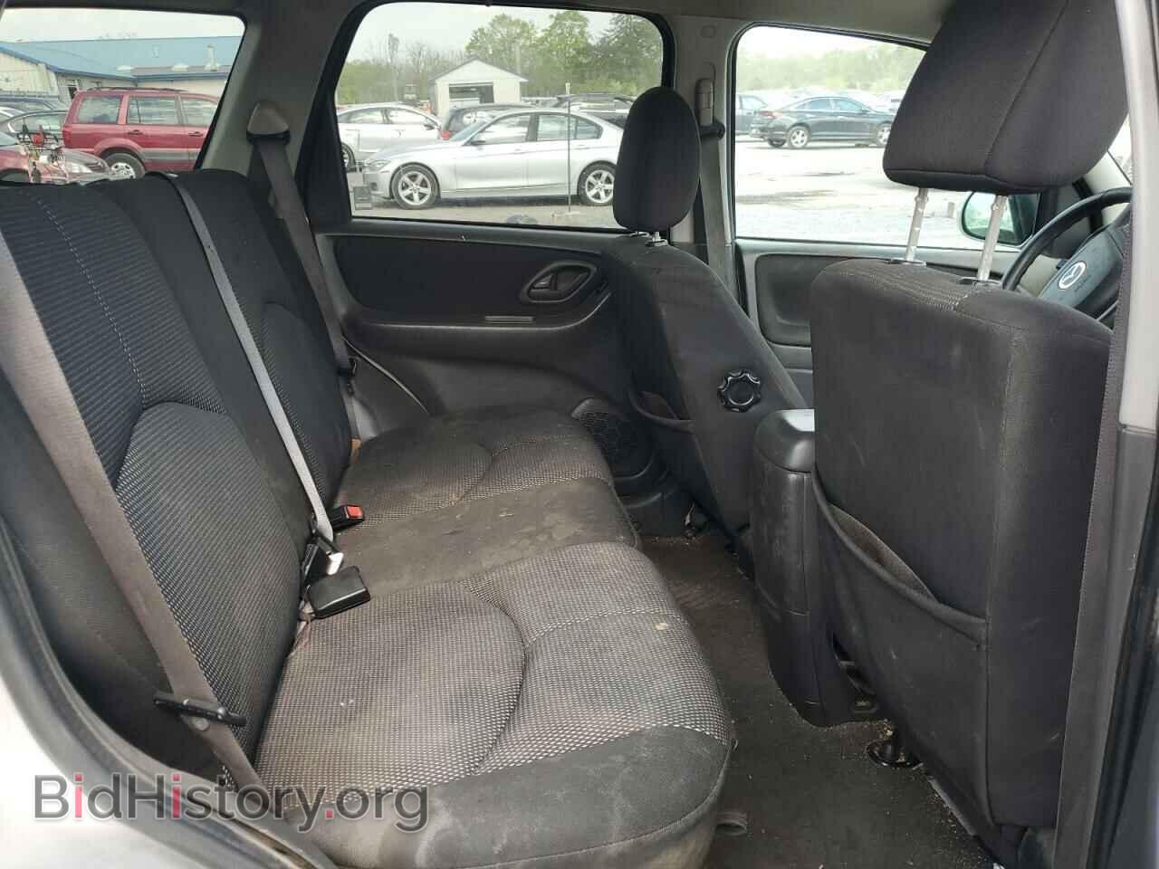 2006 MAZDA TRIBUTE - VIN: 4F2YZ94106KM00573 - Фото 10