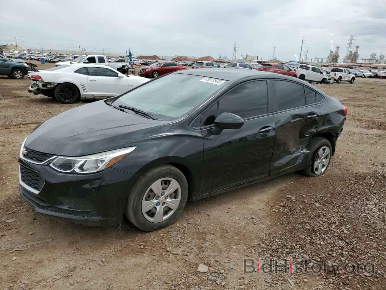 Photo 1G1BC5SM4J7209563 - CHEVROLET CRUZE 2018