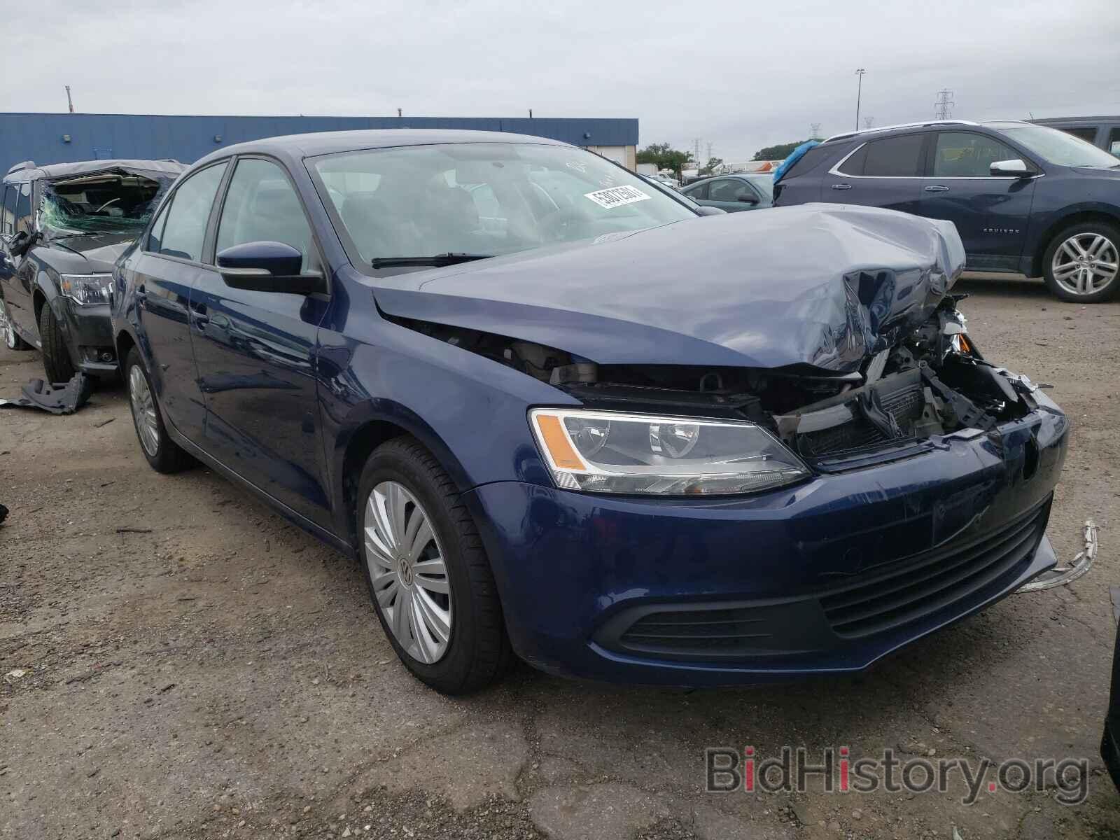 Photo 3VWDX7AJ3BM075754 - VOLKSWAGEN JETTA 2011