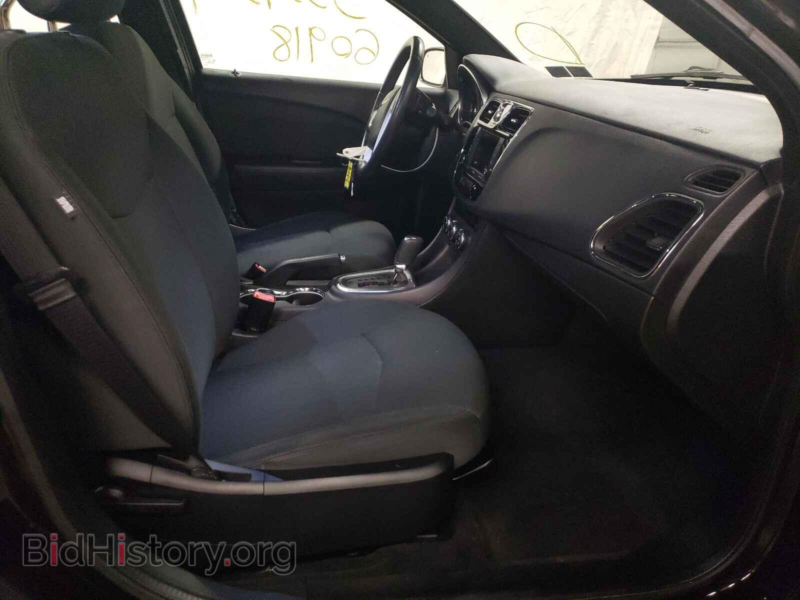 2011 CHRYSLER 200 - VIN: 1C3BC1FG8BN584152 - Фото 5