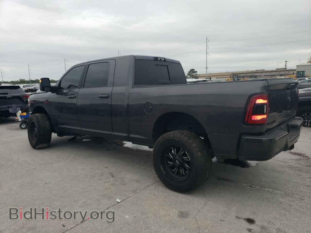 2024 RAM 2500 - VIN: 3C6UR5NL3RG223592 - Фото 2