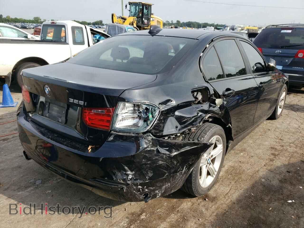 2013 BMW 3 SERIES - VIN: WBA3B3C54DF537325 - Фото 4