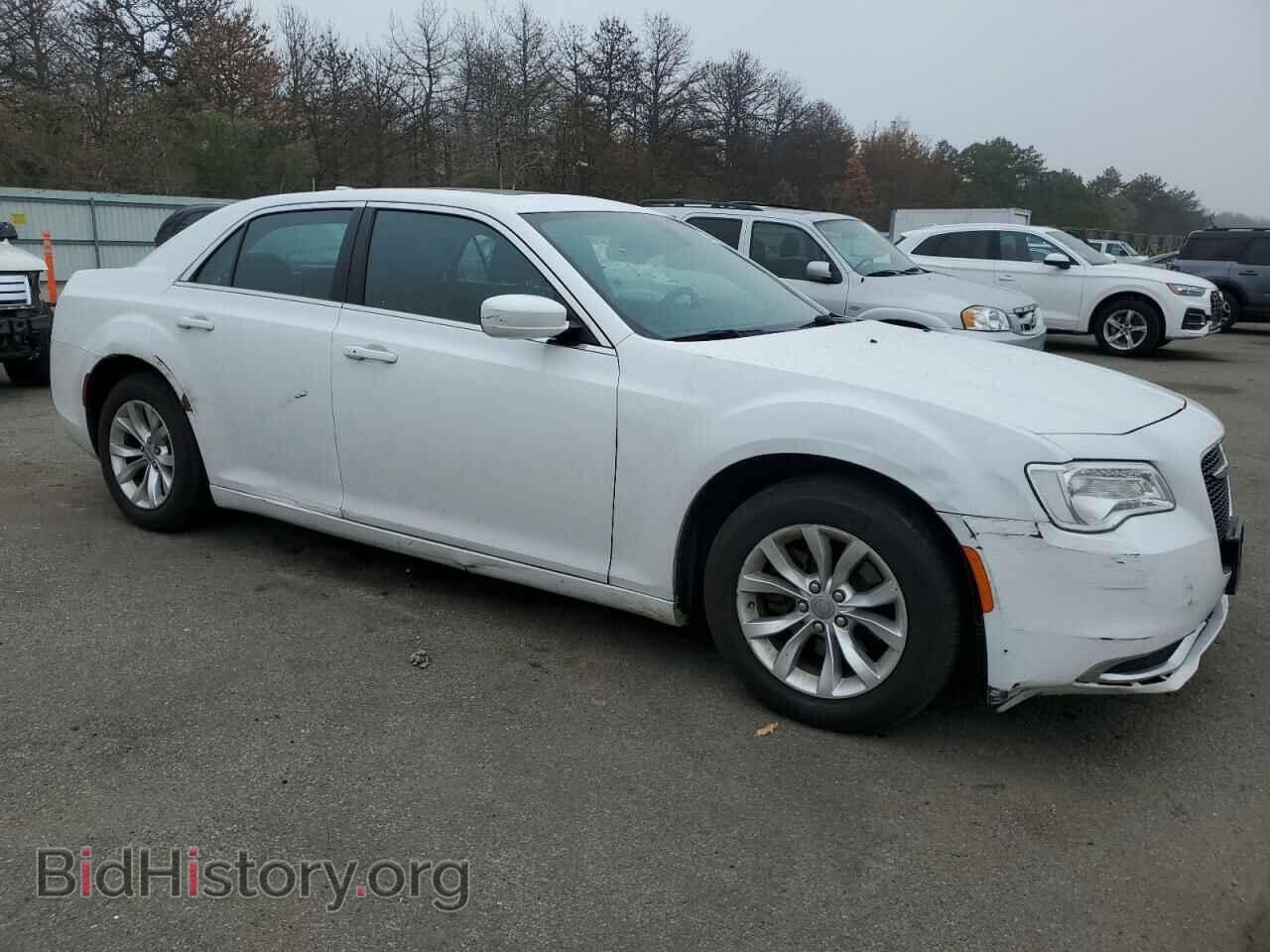 2016 CHRYSLER 300 - VIN: 2C3CCAAG2GH189377 - Фото 4