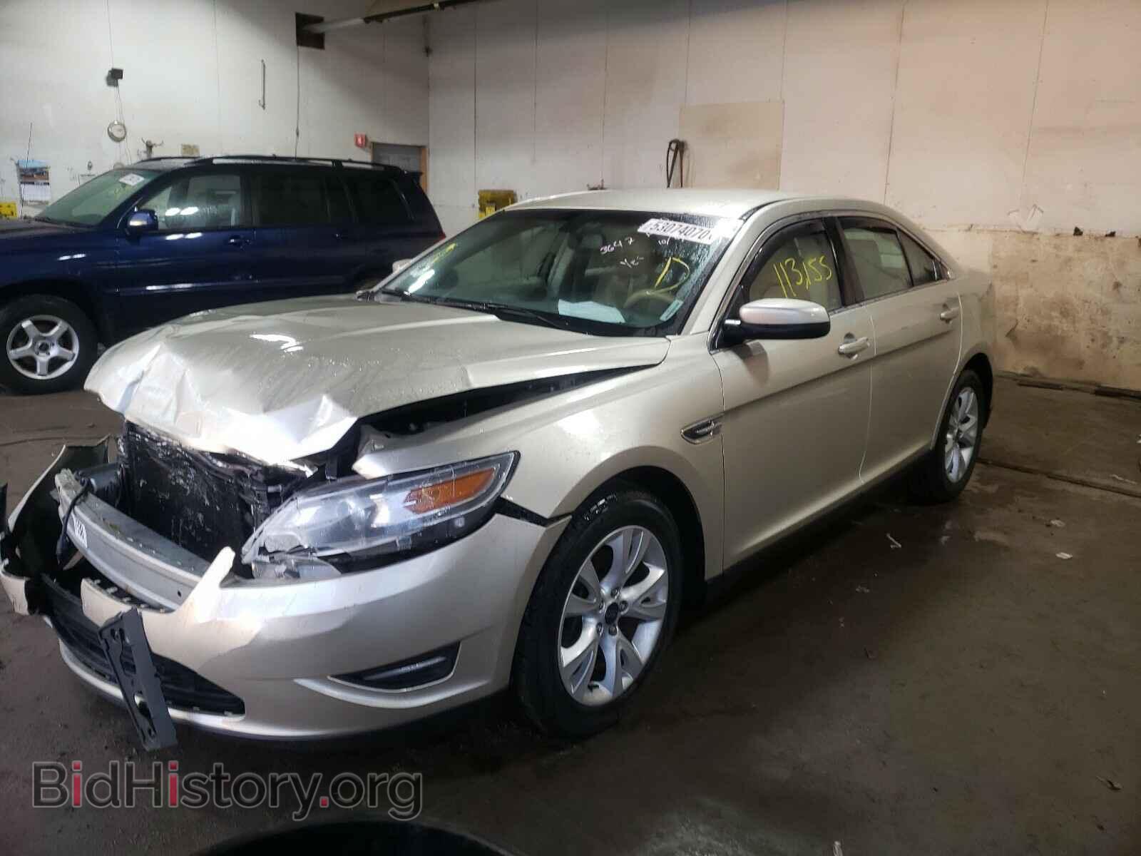 2011 FORD TAURUS - VIN: 1FAHP2EW1BG133647 - Photo 2