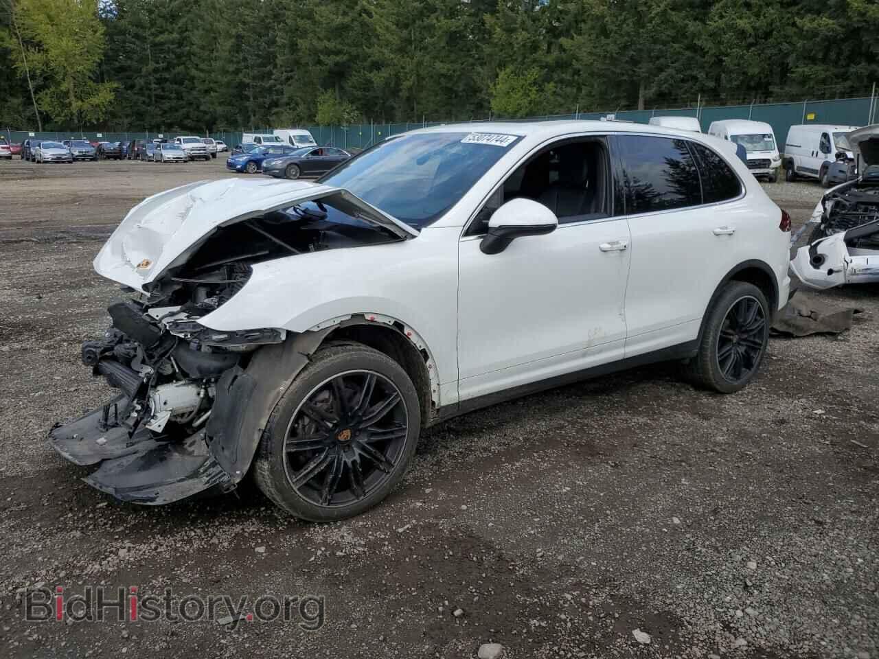 Фотография WP1AA2A24GKA37935 - PORSCHE CAYENNE 2016